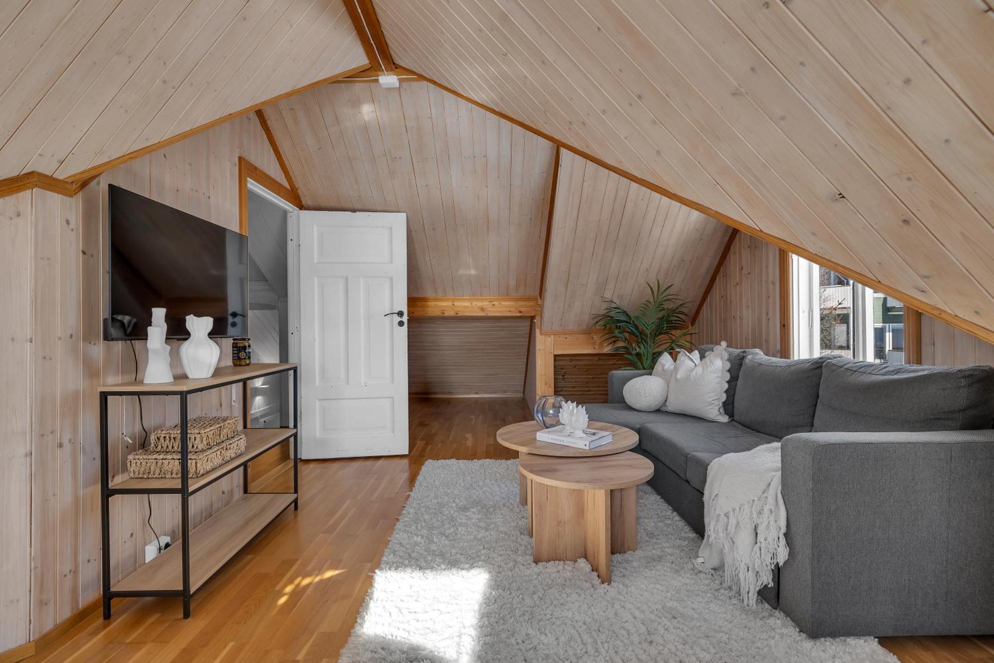 Cozy Central Loft Apartment With Amazing View Tromsø Esterno foto